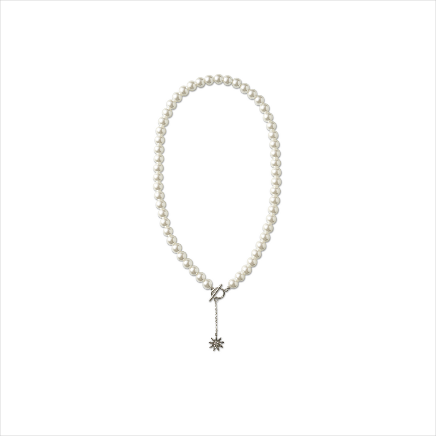 SNOWBALL NECKLACE